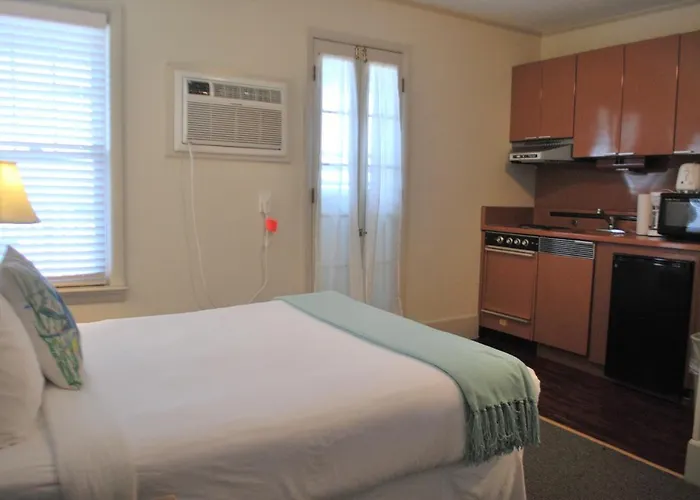Lankford Hotel And Lodge